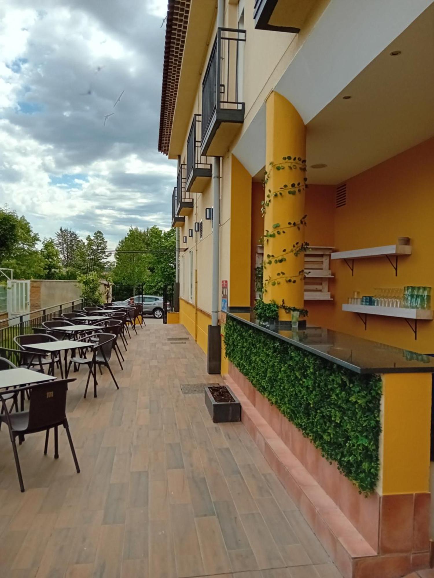 Hostal Pradaria Asador & Alojamiento Arcas Bagian luar foto