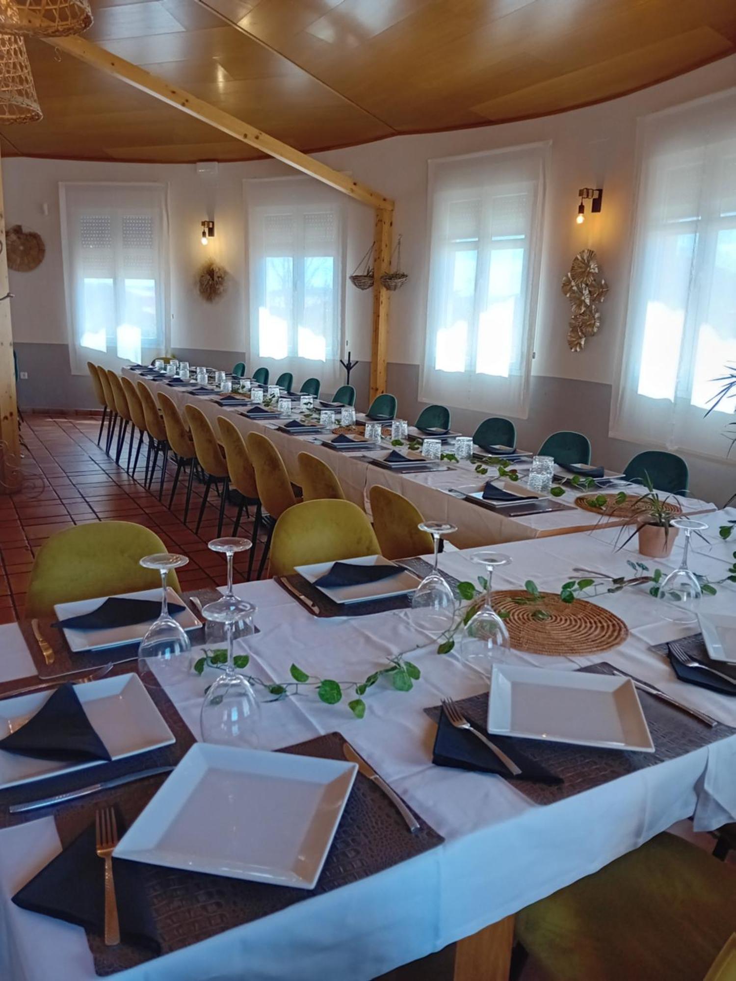 Hostal Pradaria Asador & Alojamiento Arcas Bagian luar foto